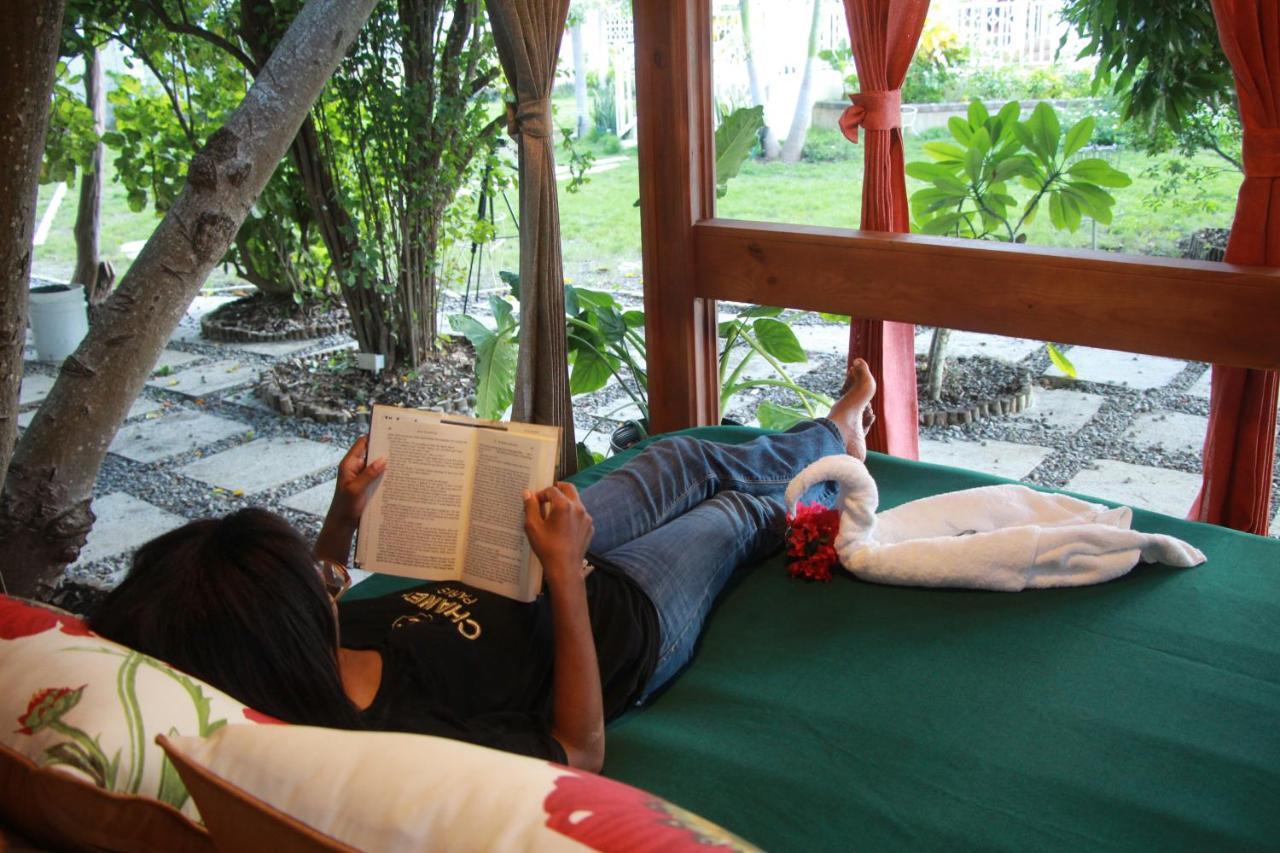 Mais Oui Villa Discovery Bay Kültér fotó